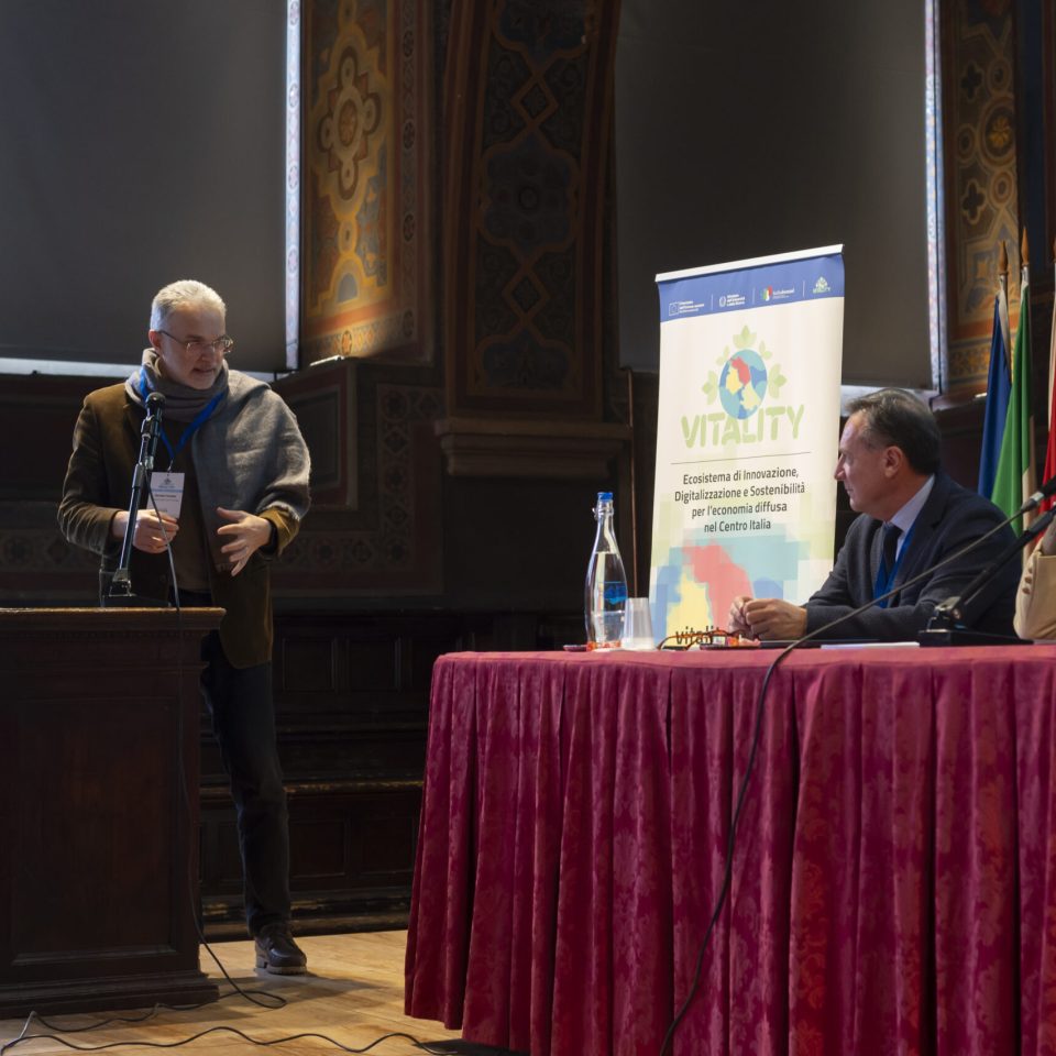 Giorgio Parisi Lectio Magistralis Università di Perugia- Maurizio Oliviero- Luca Gammaitoni