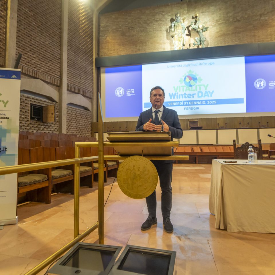 Giorgio Parisi Lectio Magistralis Università di Perugia- Maurizio Oliviero- Luca Gammaitoni