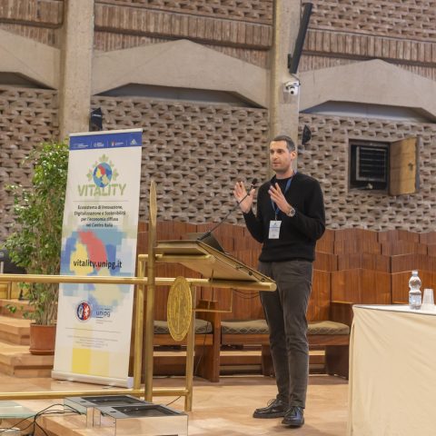Giorgio Parisi Lectio Magistralis Università di Perugia- Maurizio Oliviero- Luca Gammaitoni