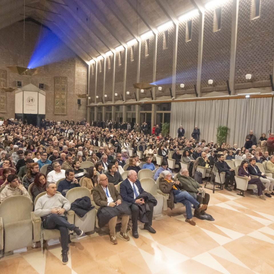 Giorgio Parisi Lectio Magistralis Università di Perugia- Maurizio Oliviero- Luca Gammaitoni