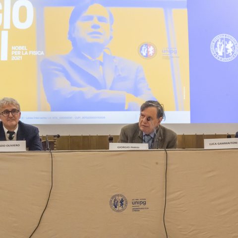 Giorgio Parisi Lectio Magistralis Università di Perugia- Maurizio Oliviero- Luca Gammaitoni