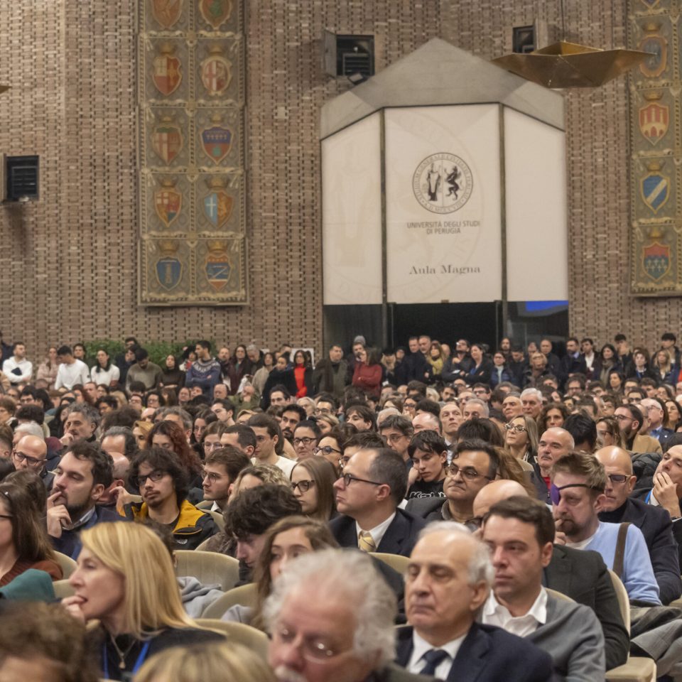 Giorgio Parisi Lectio Magistralis Università di Perugia- Maurizio Oliviero- Luca Gammaitoni