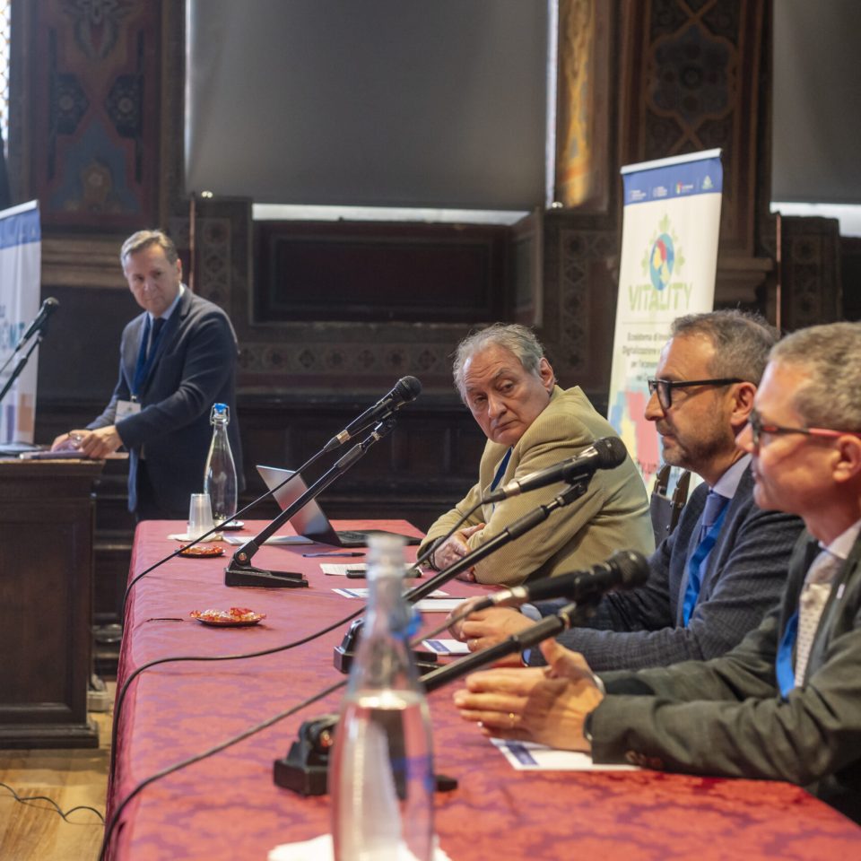Giorgio Parisi Lectio Magistralis Università di Perugia- Maurizio Oliviero- Luca Gammaitoni