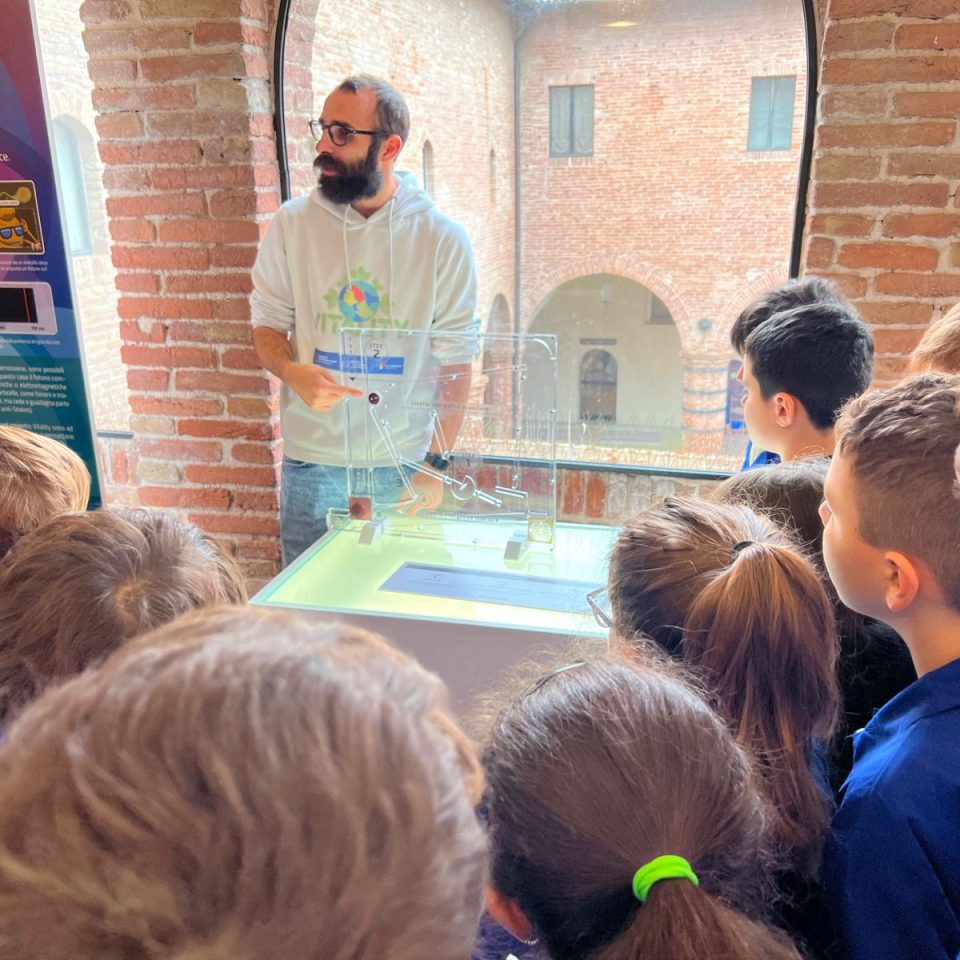 WhatsApp Image 2025-11-21 at 15.25.17(3)